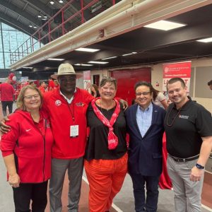 Foto 4 visita ISU Illinois State University enviará maestros a Notre Dame Academy